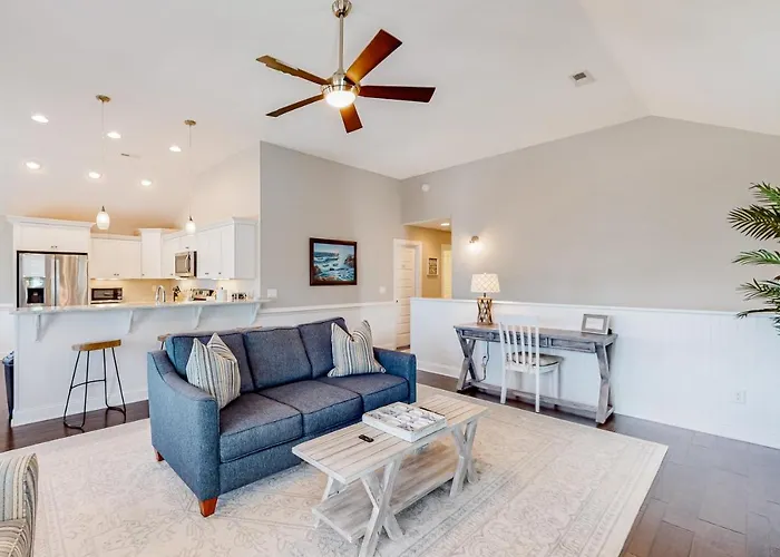 Coastal Serenity - Unit A - Top Floor