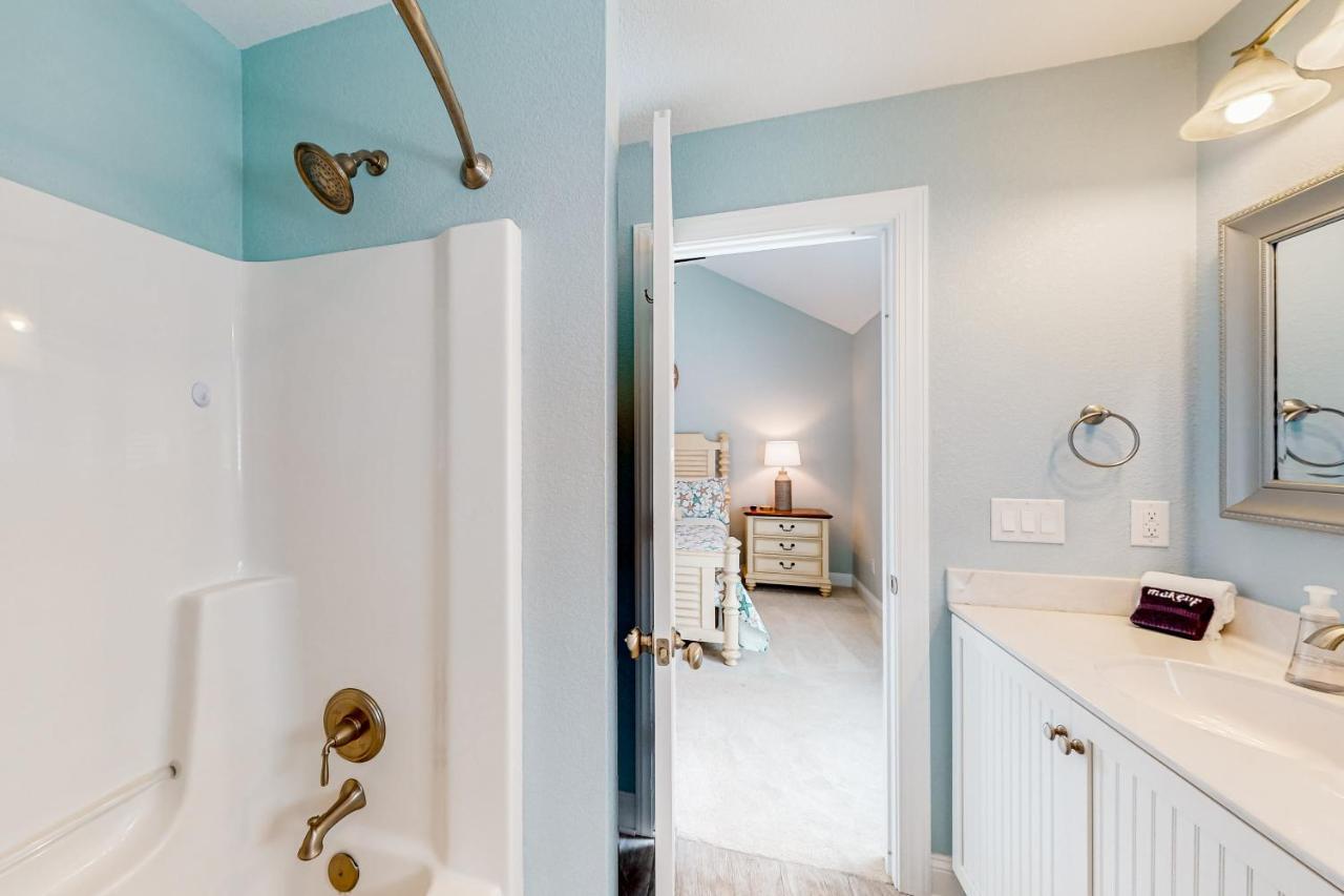 Apartment Coastal Serenity - Unit A - Floor Kill Devil Hills
